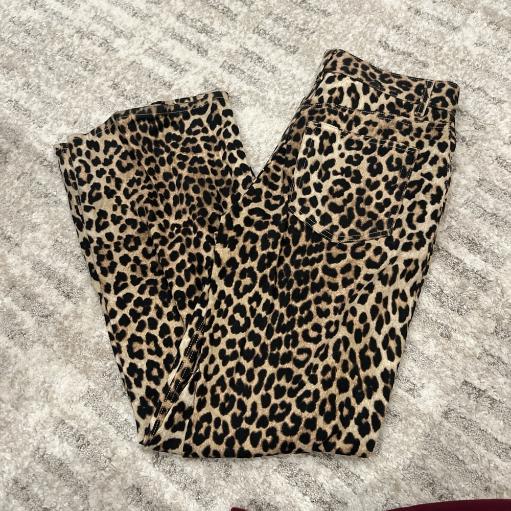 H&M Leopard Print Boyfriend Jeans
